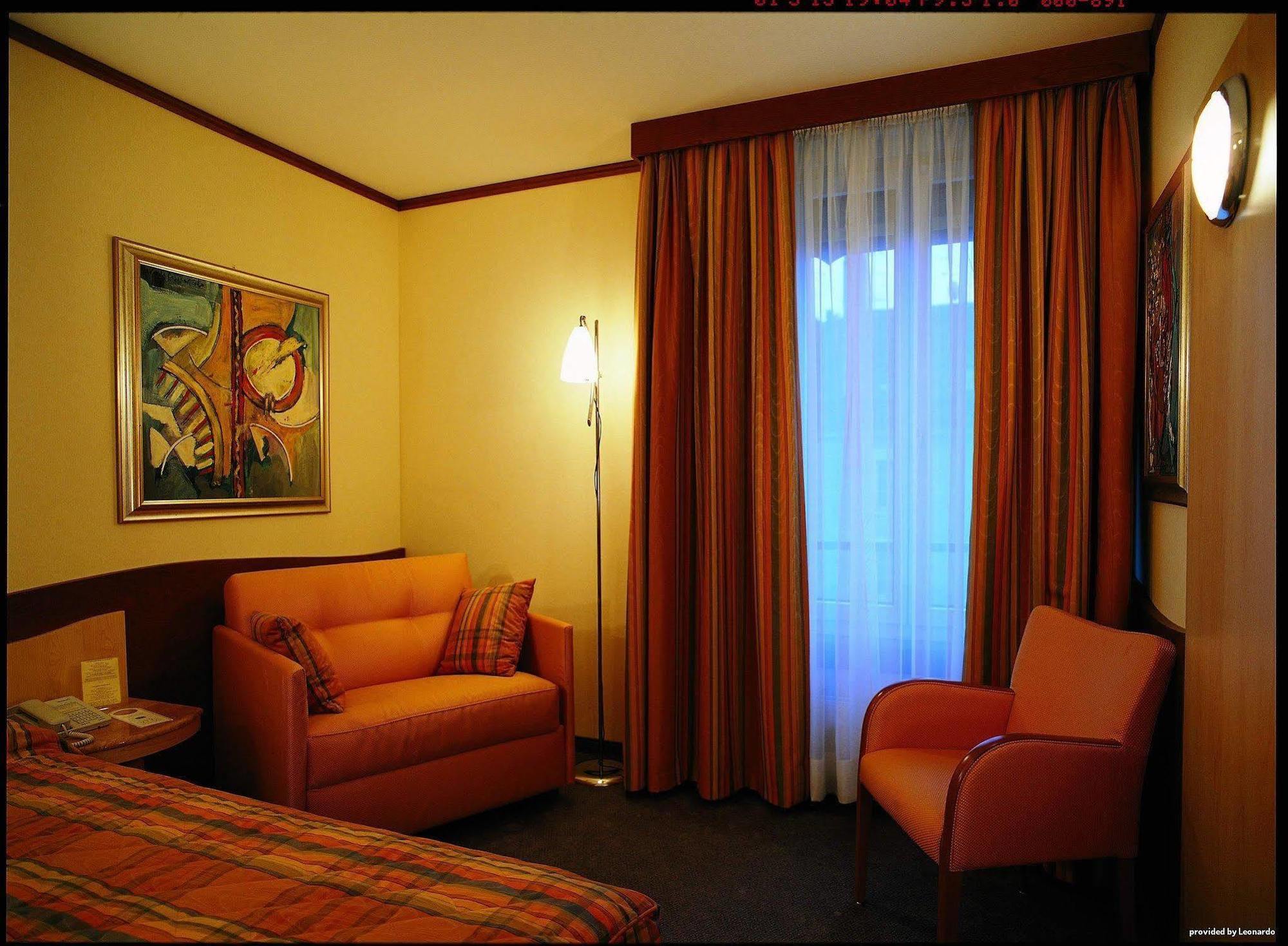 Hotel Strasbourg Женева Екстер'єр фото